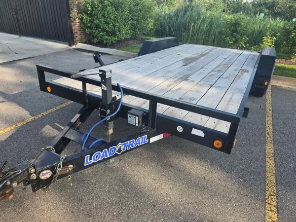 18 18' Car Hauler /day