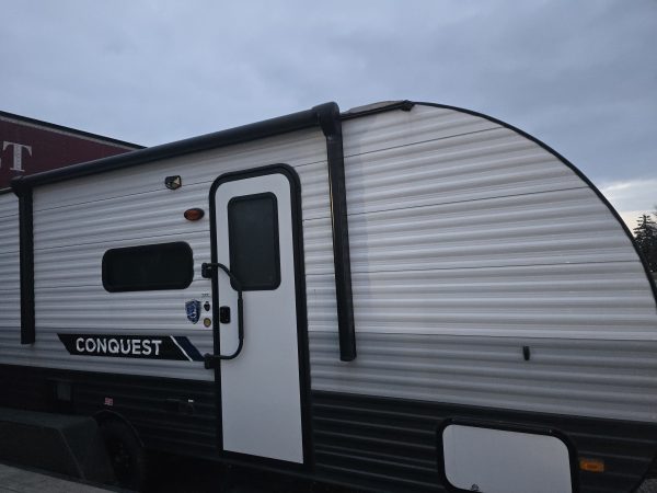 5 Person Travel Trailer (2024)