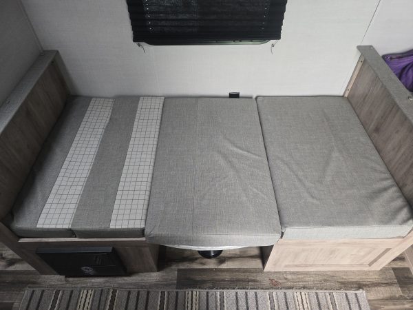 5 Person Travel Trailer (2024)